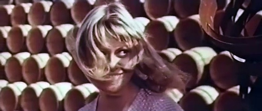 Солнце, снова солнце | movie | 1977 | Official Clip