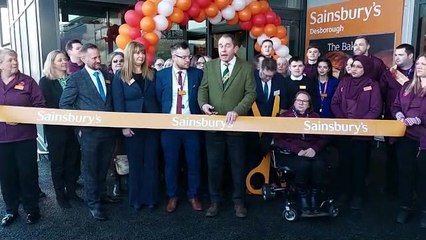 Sainsbury's opens its new Desborough store
