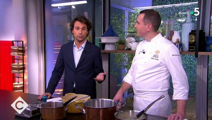 Bertrand Chameroy s'est blessé, révélations dans "C à vous", sur France 5