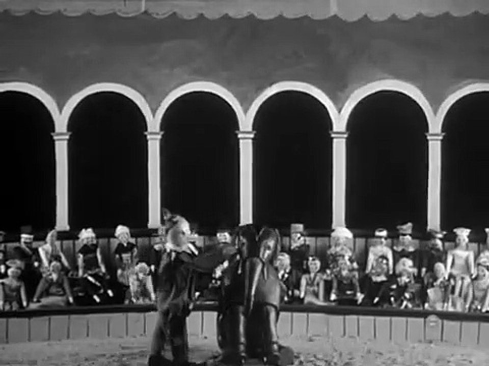 Monsieur Clown Among the Lilliputians | movie | 1909 | Official Featurette