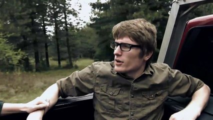 Bed in the Clouds | movie | 2015 | Official Featurette