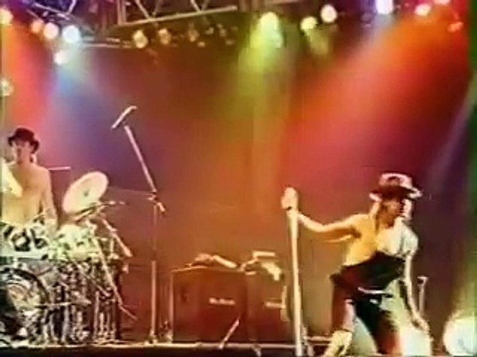 Red Hot Chili Peppers: Psychedelic Sexfunk Live from Heaven | movie | 1990 | Official Clip