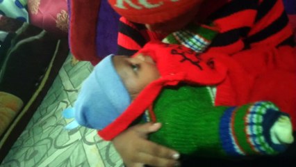 Shreya Playing With Her Little Sister