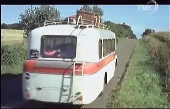 Les Charlots font l'Espagne | movie | 1972 | Official Clip