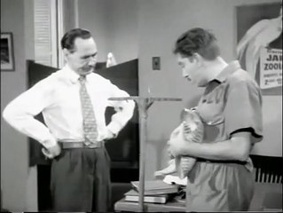 O Noivo da Girafa | movie | 1957 | Official Clip