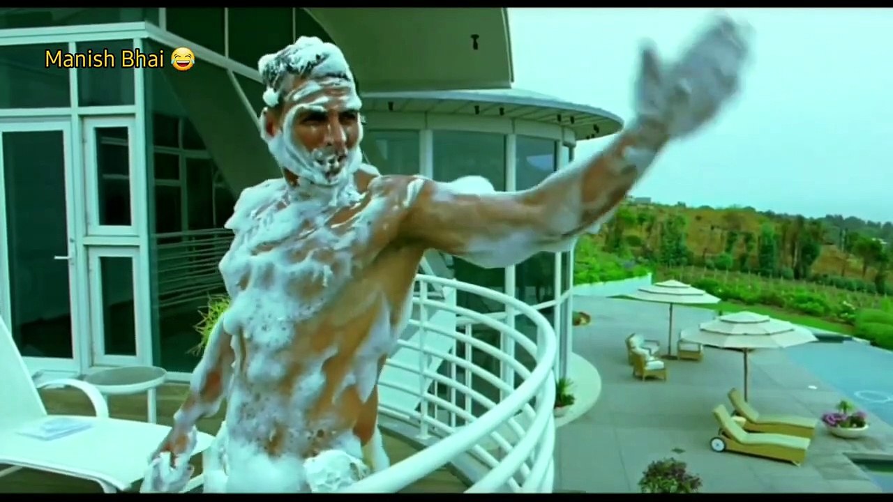 DOST KA BIRTHDAY  CAKE FIGHT __ Ft. MANISH & UJJWAL __ DAVV UNIVERSITY __ ROCK ON VLOGS