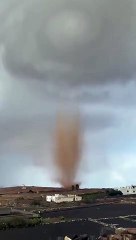Vídeo impressionante mostra tornado a formar-se em Lanzarote