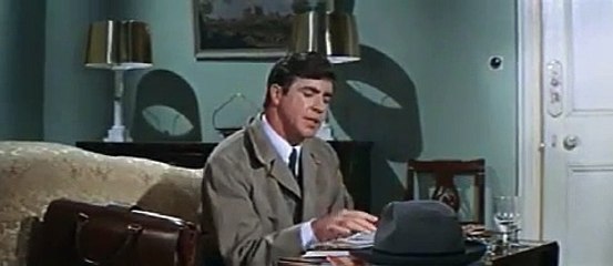 The Running Man | movie | 1963 | Official Clip