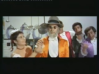 La tonta del bote | movie | 1970 | Official Clip