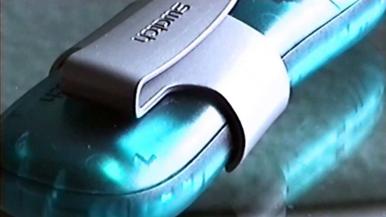 Kephalalgie | movie | 2001 | Official Clip