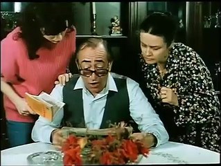 Ράκος... Νο14 Και Ο Πρώτος Μπουνάκιας | movie | 1985 | Official Clip