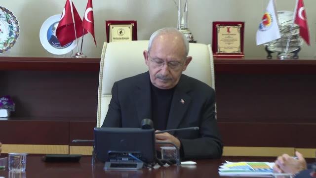 7.7 Büyüklüğündeki Deprem, 10 İli Vurdu… Kılıçdaroğlu, Adana'da Afet Bölgesini Ziyaret Etti, Arama Kurtarma Ekibinden Bilgi Aldı