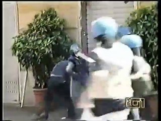 Gipfelstürmer - Die blutigen Tage von Genua | movie | 2002 | Official Clip