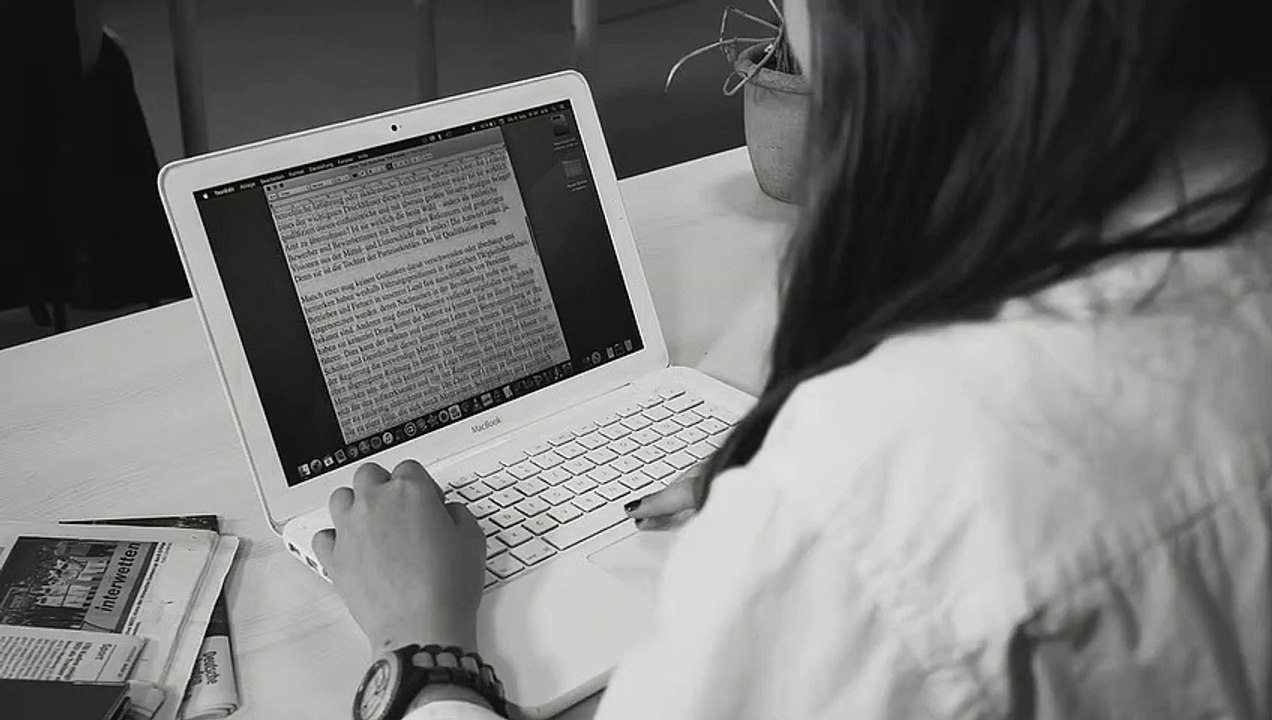 Ein Funken Wahrheit | movie | 2020 | Official Clip