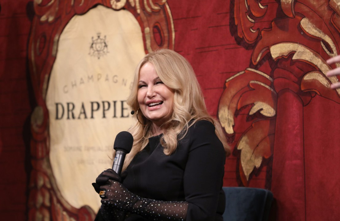 Jennifer Coolidge zieht Positives aus ihren Tiefpunkten