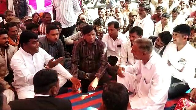 पाल, मांडकला ग्राम पंचायतों के जनप्रतिनिधियों और ग्रामीणों का धरना, आश्वासन पर धरना किया समाप्त