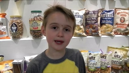 UTZ factory tour - Cubscout Eric