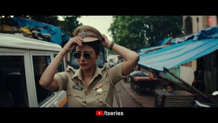 Kuttey Title Track (Full Video) _ Arjun Tabu Konkona Radhika Shardul _Vishal, Rekha, Faiz Ahmad Faiz