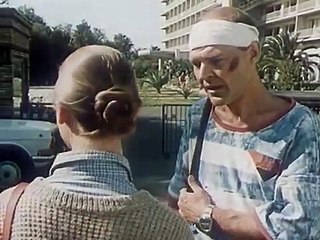 Дама с попугаем | movie | 1988 | Official Clip