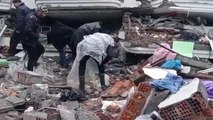 7.7 Büyüklüğündeki Deprem 10 İli Vurdu.