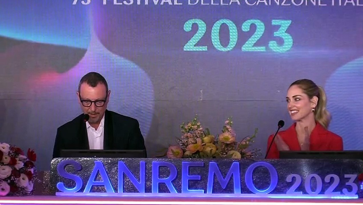 Sanremo, l'annuncio di Amadeus: "Mattarella in sala alla prima serata"