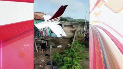 Vídeo: pessoas ficam feridas após avião cair e atingir residência