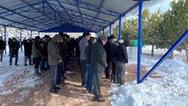 Depremde hayatını kaybeden genç öğretmen Aksaray'da toprağa verildi