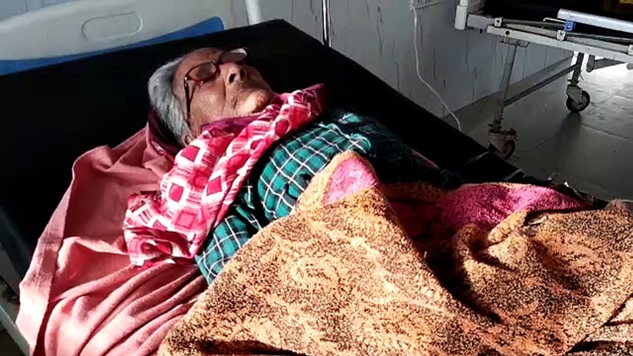 चुनावी रंजिश में झगड़ा, बुजुर्ग दंपती पर हमला