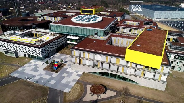 ¿Cómo garantiza LEGO que sus juguetes son seguros para los niños?