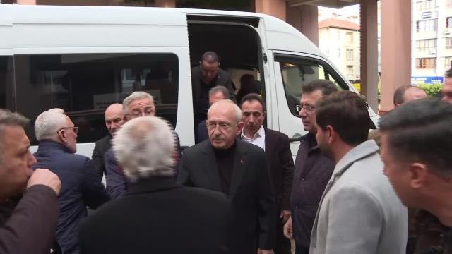 Kılıçdaroğlu'nun İskenderun'da Dinlediği Depremzede: Kimsenin Niye Umurunda Değiliz