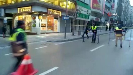 Elazığ'da Gazi Caddesi trafiğe kapatıldı