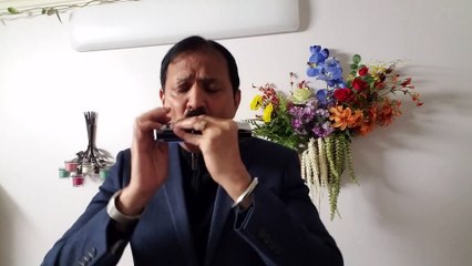 Jhumka Gira Re Bareli Ki Barar Main-Film Mera Saaya 1966 on Harmonica Live Performance by Mukund Kamdar