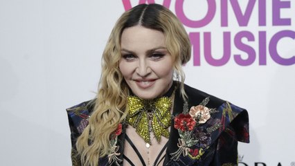 Madonna, obsédée par ses joues : un proche évoque son apparition remarquée aux Grammy Awards