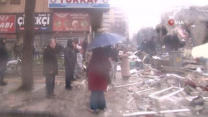 Yıkılan 10 katlı binadan yaralı olarak kurtarıldı