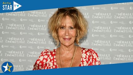 "Je ne suis pas si libre que ça" : Clémentine Célarié fait des confidences intimes sur sa vie amoure