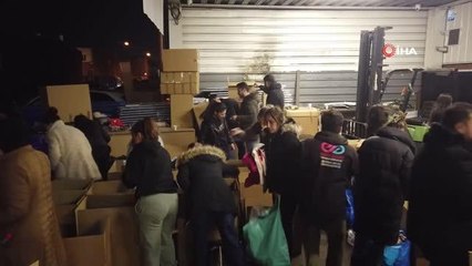 İngiltere'de Türkiye'deki depremzedeler için yardım seferberliği