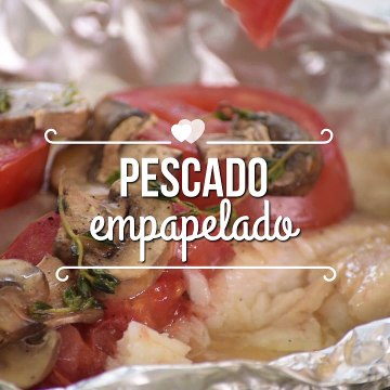 Pescado empapelado al horno con verduras