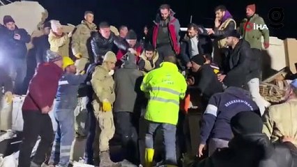 Göçük altından kurtarıldı, ilk sözleri 'Hepinizi çok seviyorum' oldu