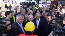 Kılıçdaroğlu ve  belediye başkanları depremin vurduğu Hatay'da