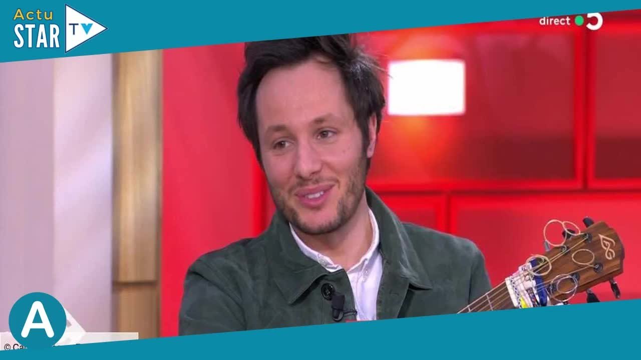 “Ma belle-fille m’a dit…” : Vianney fait une rare confidence sur la fille de sa femme Catherine Robe