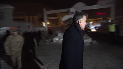 BİTLİS'TEN ANTAKYA'YA GİDEN GÜVENLİK KORUCULARI, 18 KİŞİYİ ENKAZDAN KURTARDI