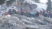 المرصد السوري: مقتل 2700 شخص جراء الزلزال