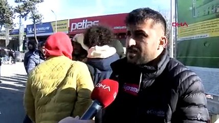 Yer: Kahramanmaraş... Bir şişe benzin için saatlerce bekliyorlar