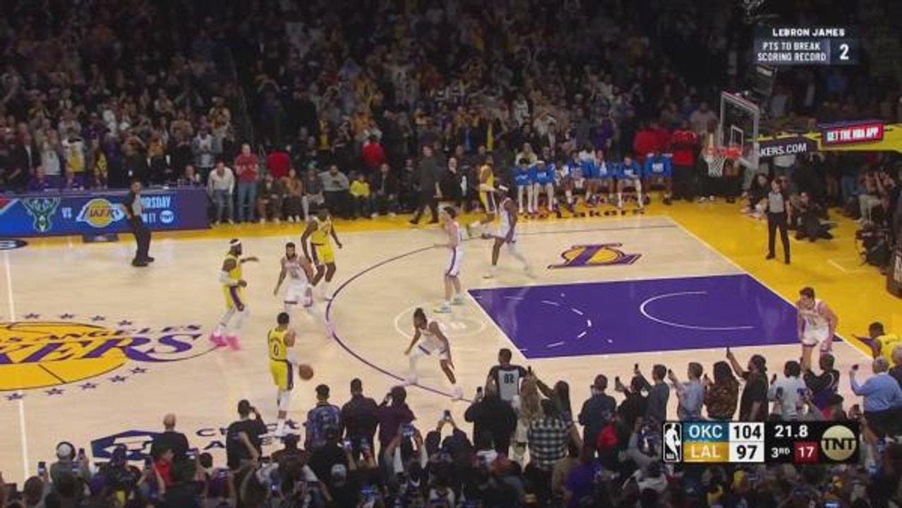 The moment LeBron James makes NBA history