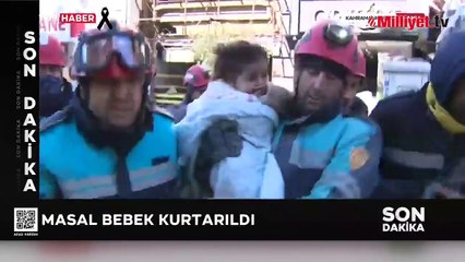 Masal bebek enkazdan kurtarıldı! Annesi emzirerek hayata bağladı