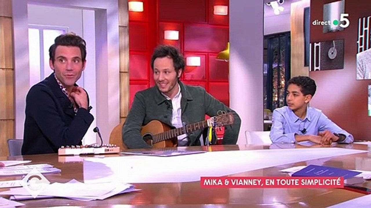 Vianney raconte sa drôle de rencontre avec Mika, quand il avait 15 ans