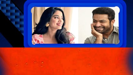 NTR కోసం కోట్లు వదులుకున్న జాన్వీ కపూర్.... *Tollywood | Telugu OneIndia