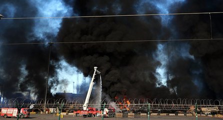 İskenderun Limanı’nda çıkan yangına müdahale sürüyor