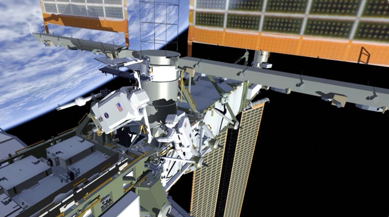 Spacewalkers Prepare Space Station For Solar Array Upgrade