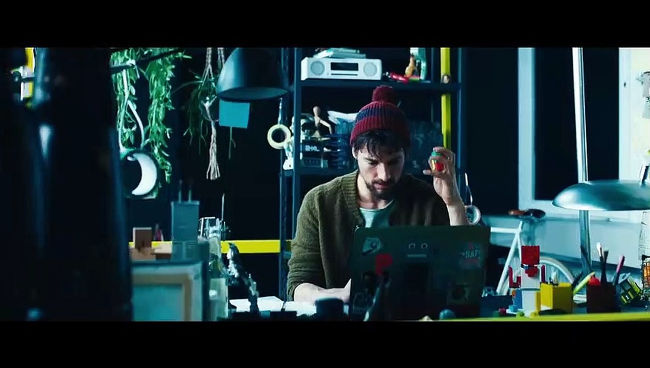 100 Dinge | movie | 2018 | Official Trailer